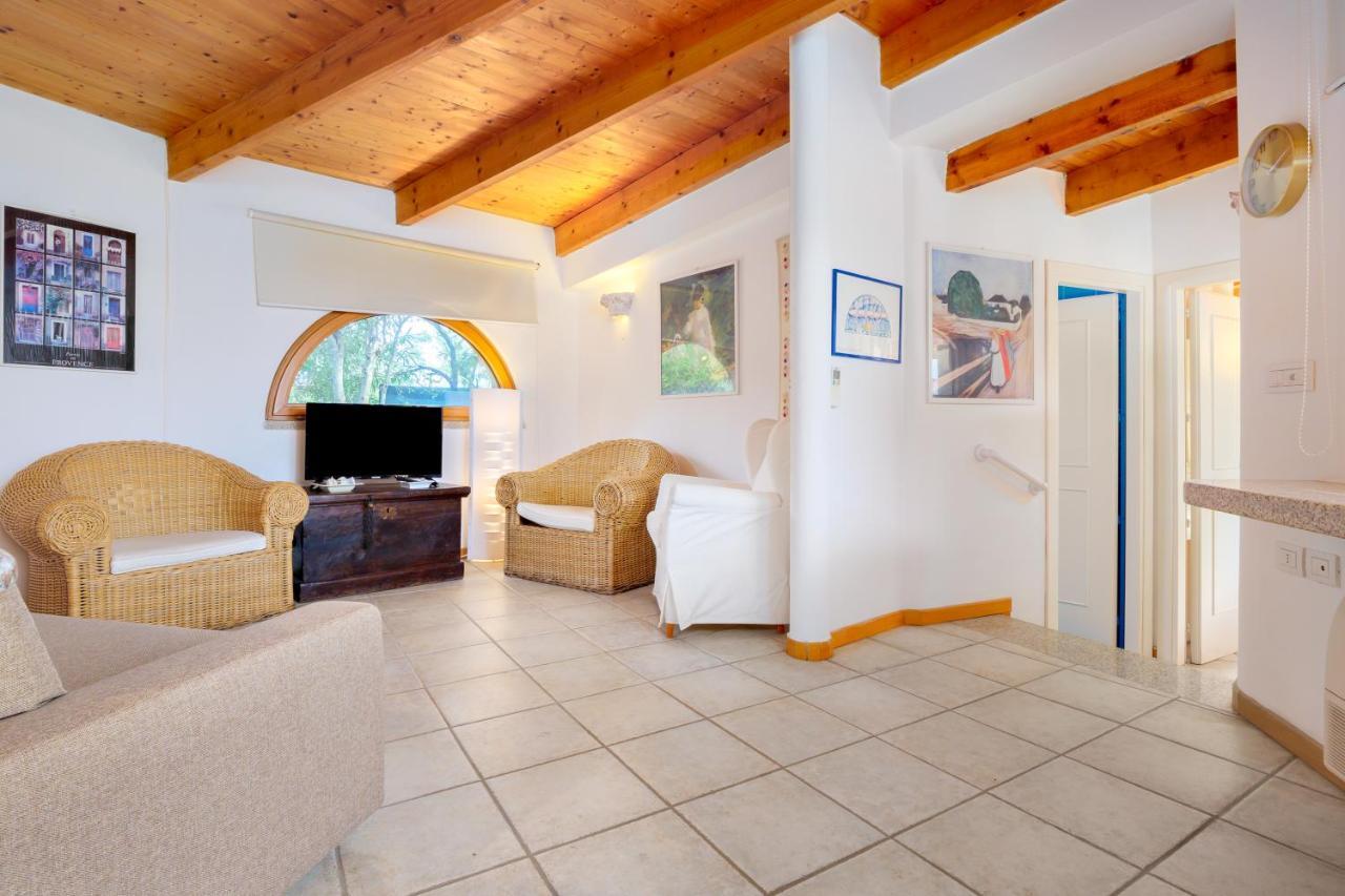 Casa Margherita Ольбия Экстерьер фото