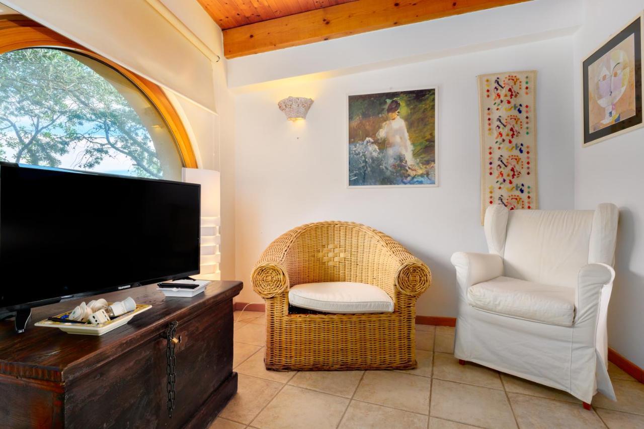 Casa Margherita Ольбия Экстерьер фото
